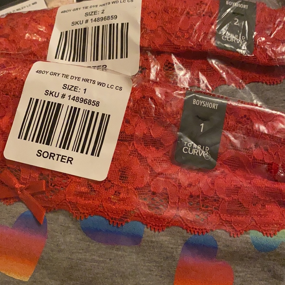 NWT TORRID Tie Dye Hearts Cotton Boyshort Panty - Picture 4 of 4